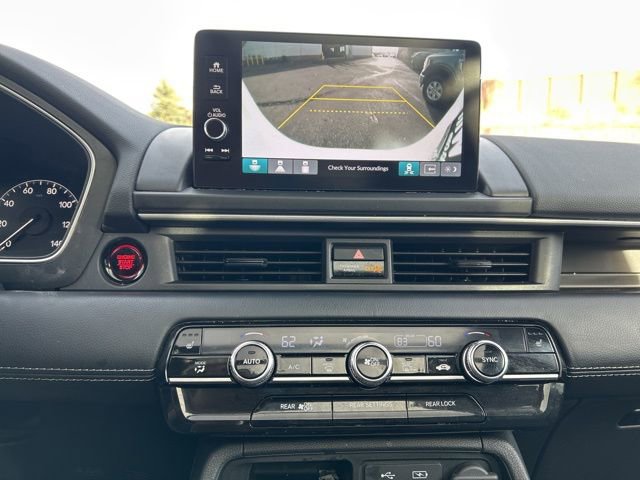 Used 2025 Honda Pilot Touring image 18