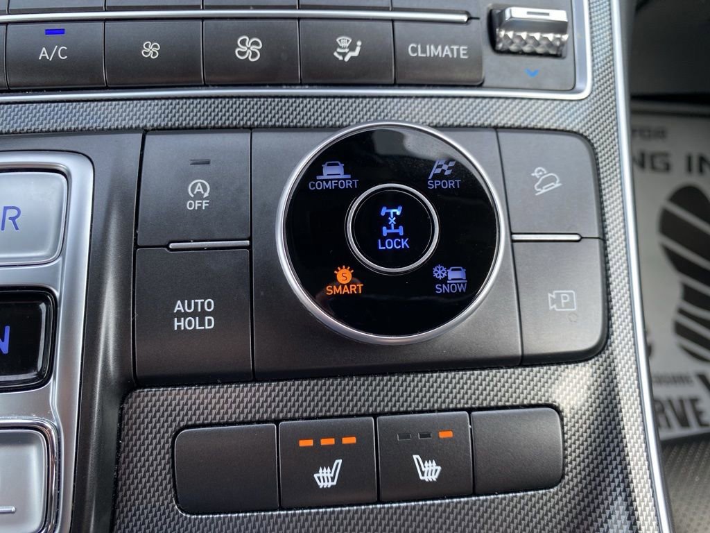 Certified 2023 Hyundai Santa Fe SEL w/ Premium Package image 22