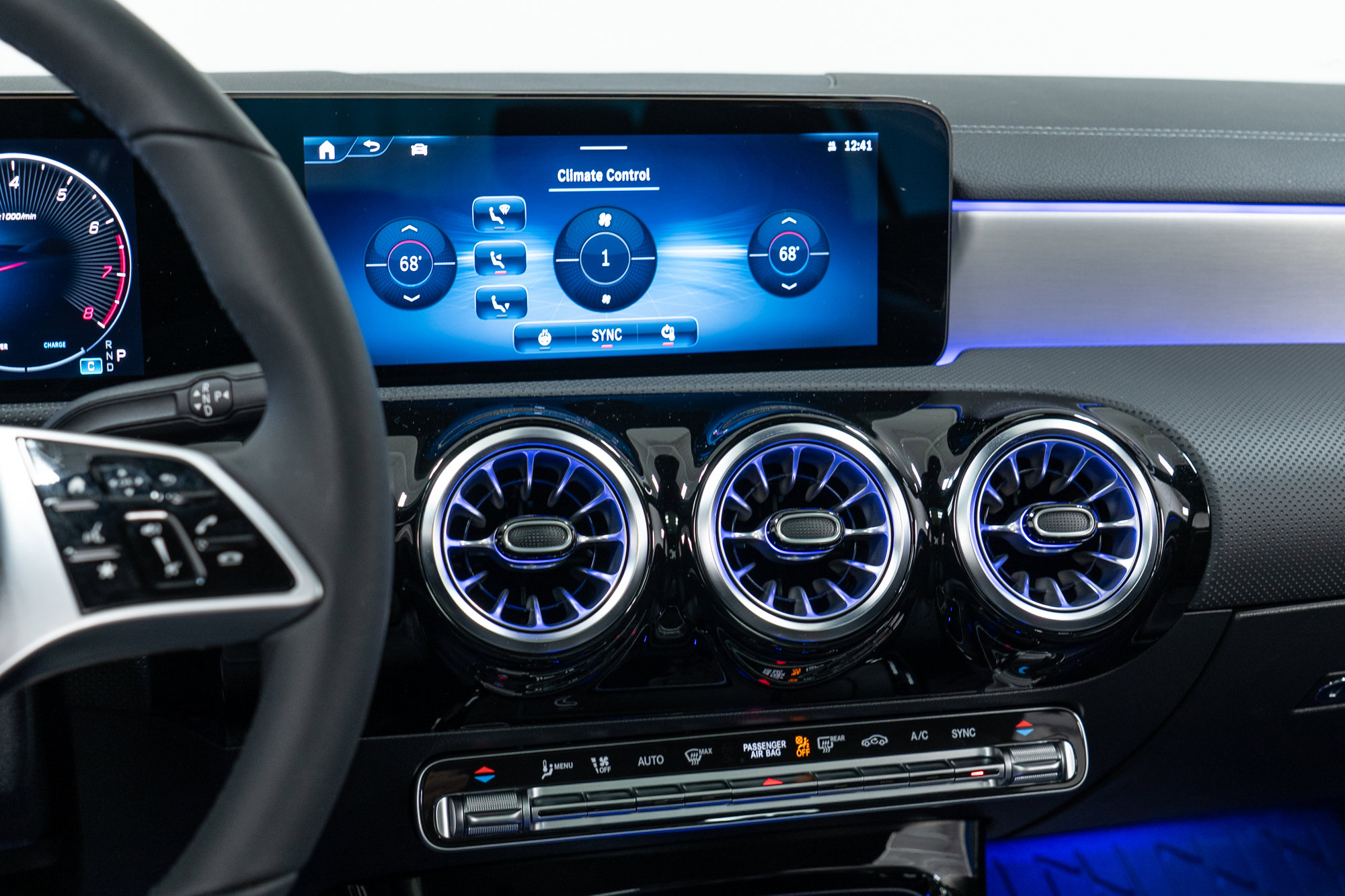 New 2026 Mercedes-Benz CLA 250 4MATIC image 19