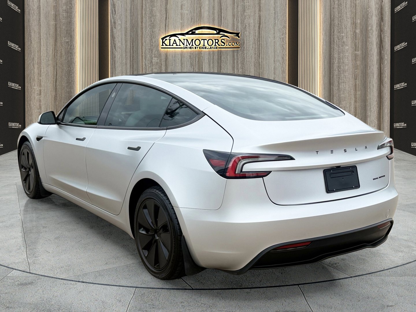 Used 2024 Tesla Model 3 Long Range image 7