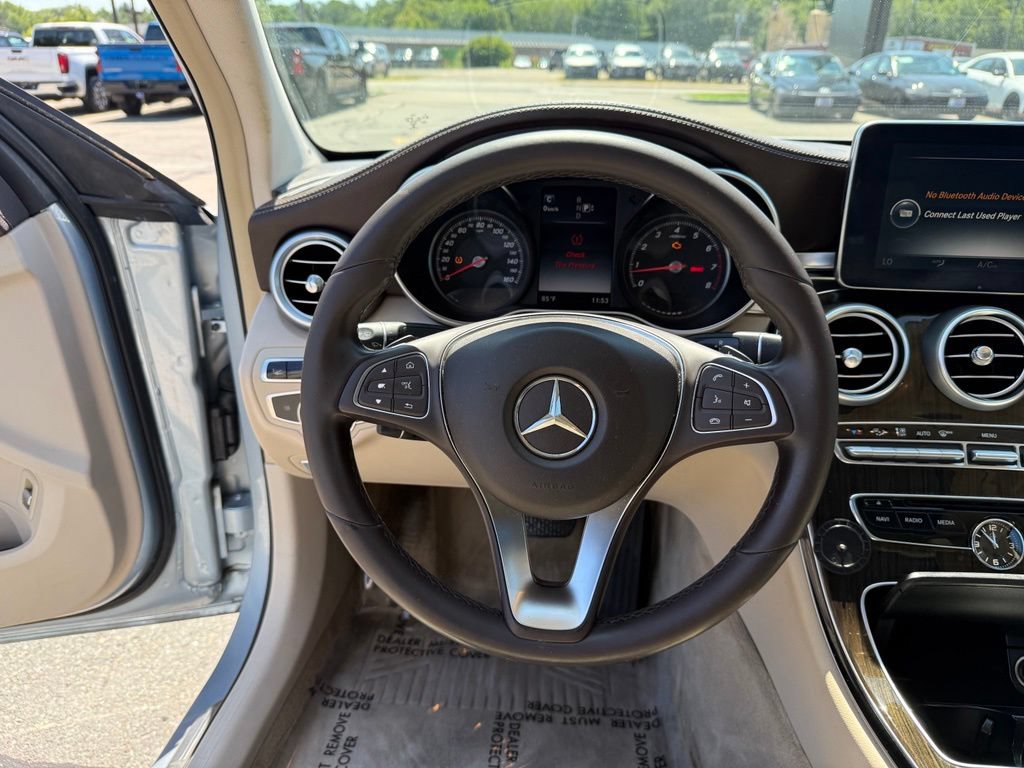 Used 2015 Mercedes-Benz C 300 4MATIC Sedan image 12