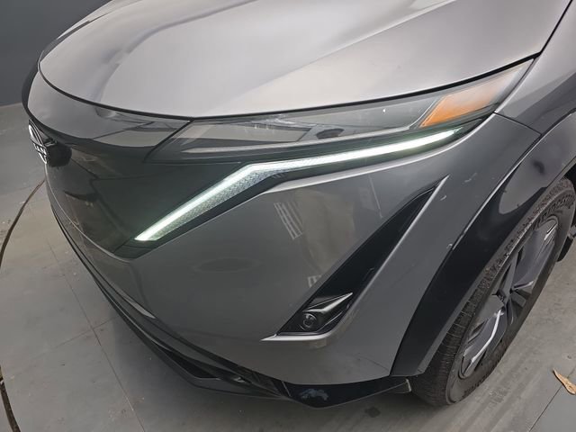 Used 2023 Nissan Ariya AWD image 14