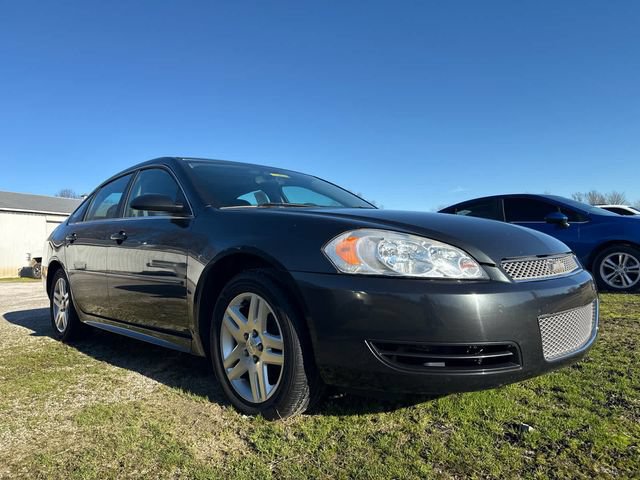 Used 2015 Chevrolet Impala LT w/ LT Sunroof Package FWD image 2