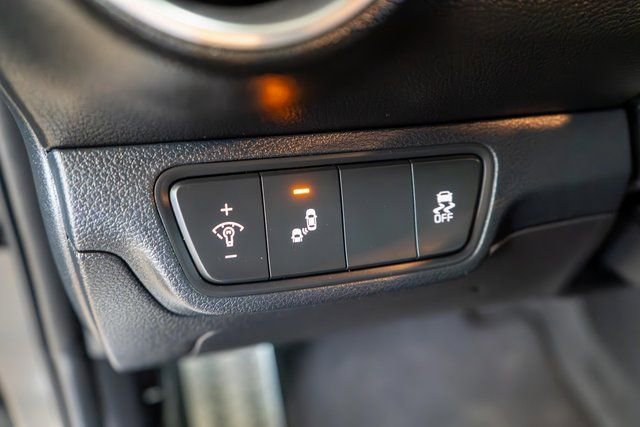 Used 2023 Kia Forte GT-Line image 20