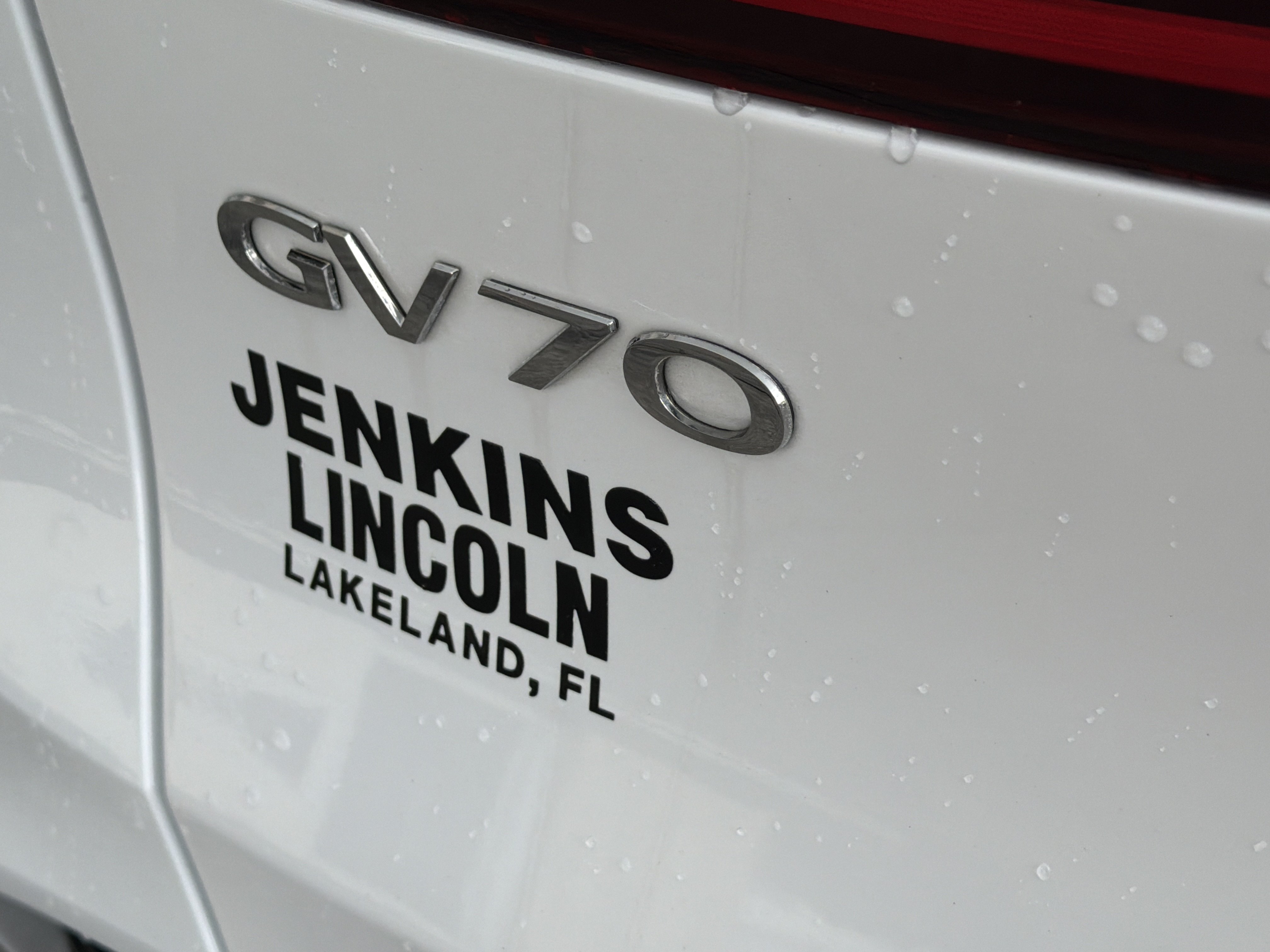 Used 2024 Genesis GV70 2.5T w/ Select Package AWD/4WD image 14