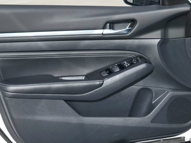 Certified 2023 Nissan Altima 2.5 SL AWD/4WD image 7