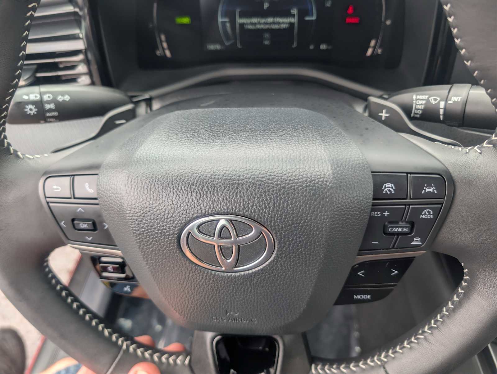 Certified 2025 Toyota Camry SE w/ Convenience Package FWD image 18