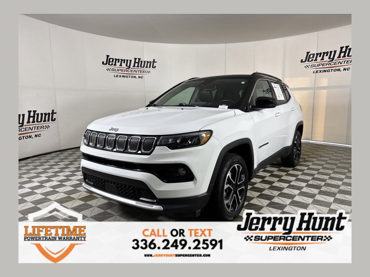 Used 2022 Jeep Compass Limited w/ Sun and Sound Group AWD/4WD image 1