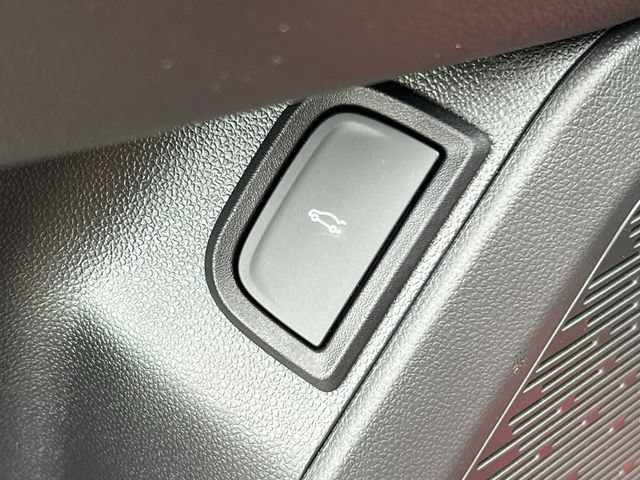 New 2027 Chevrolet Equinox RS w/ Safety and Technology Package AWD/4WD image 14