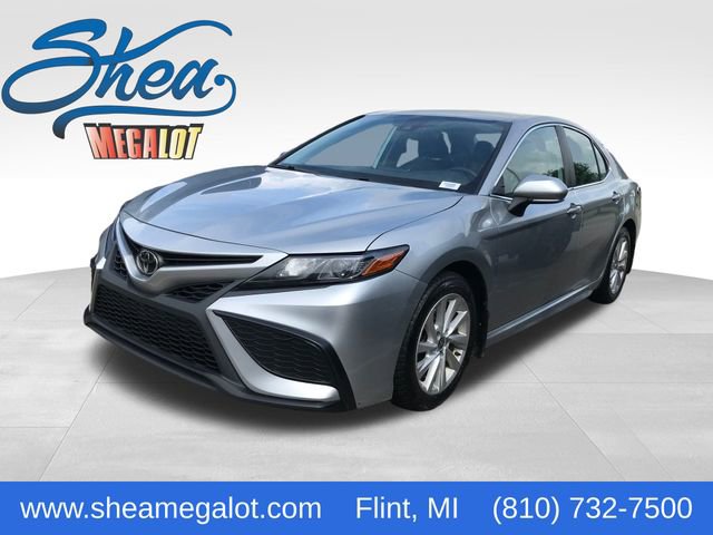 Used 2022 Toyota Camry SE