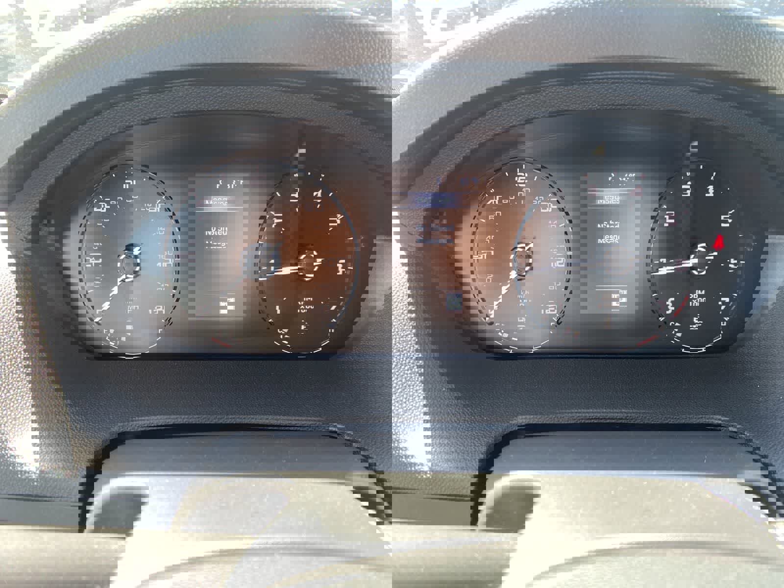 Used 2025 RAM ProMaster 2500 w/ Convenience Group image 14