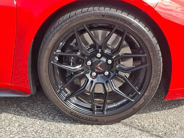 Used 2023 Chevrolet Corvette Z06 RWD image 24