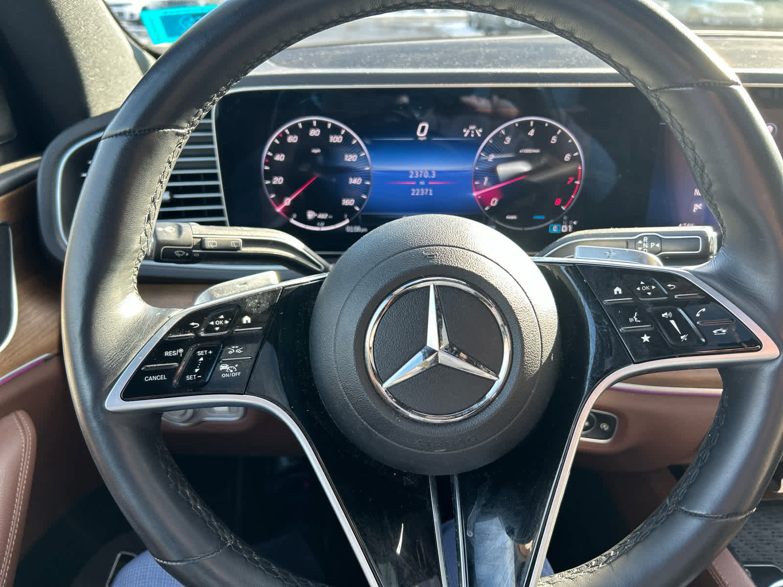 Used 2024 Mercedes-Benz GLE 350 4MATIC image 10