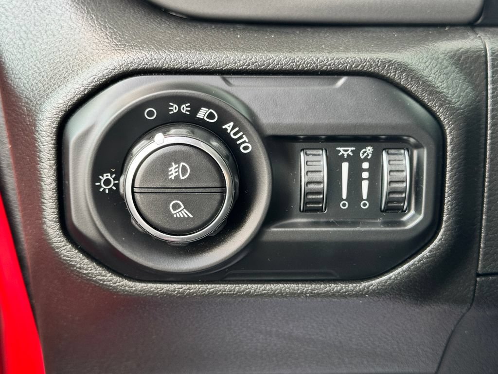 Used 2022 Jeep Gladiator Sport AWD/4WD image 30