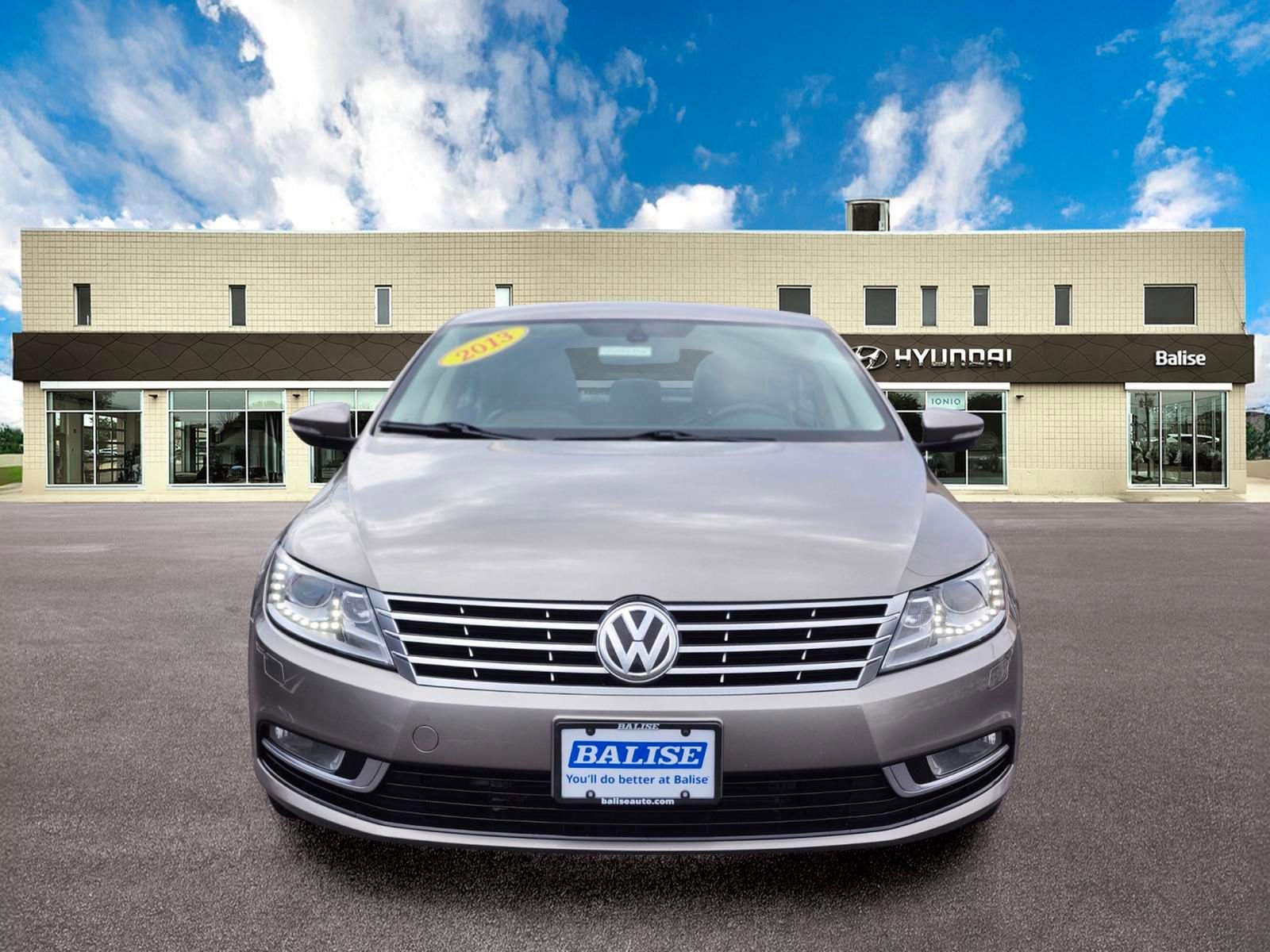 Used 2013 Volkswagen CC Sport image 8