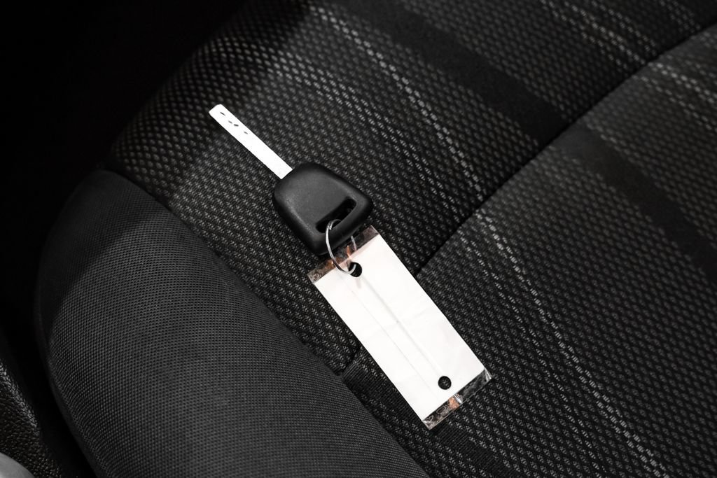 Used 2018 Chevrolet Sonic LT FWD image 55