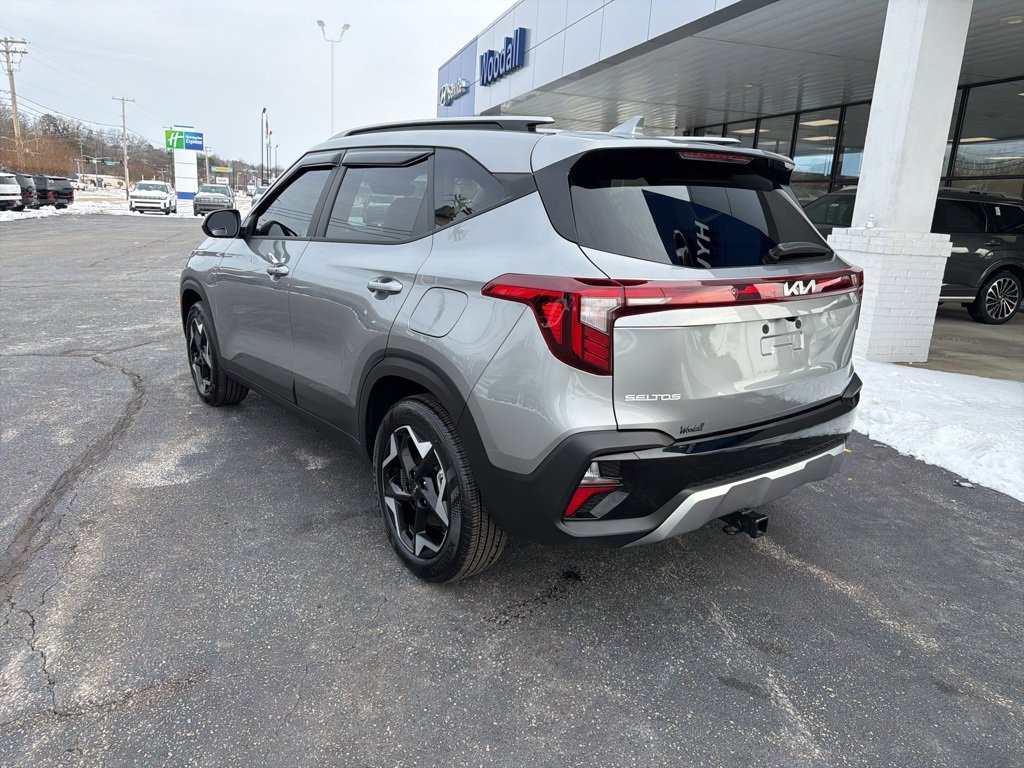 Used 2025 Kia Seltos S image 7