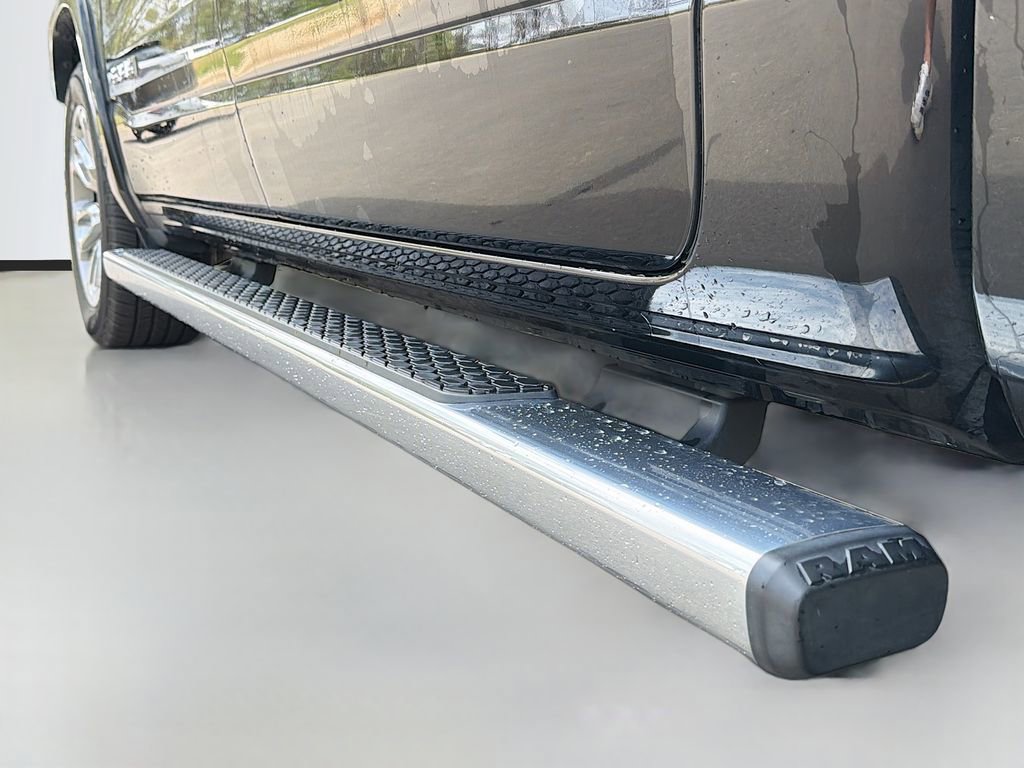 Used 2019 RAM 1500 Laramie w/ Sport Appearance Package image 40