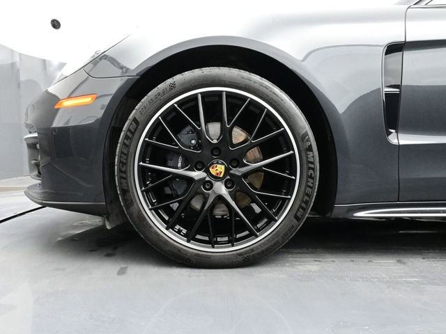 Certified 2023 Porsche Panamera 4 w/ Assistance Package image 6