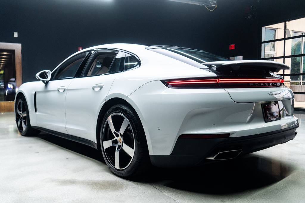 Used 2025 Porsche Panamera w/ Premium Package RWD image 18