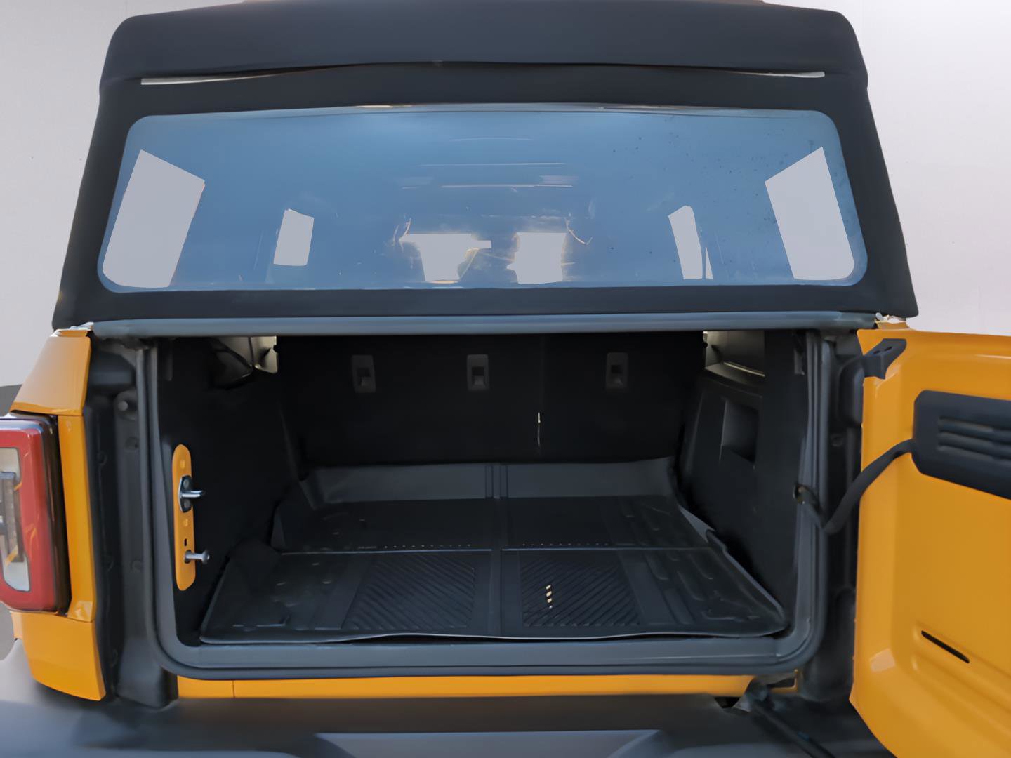 Used 2021 Ford Bronco Outer Banks AWD/4WD image 9