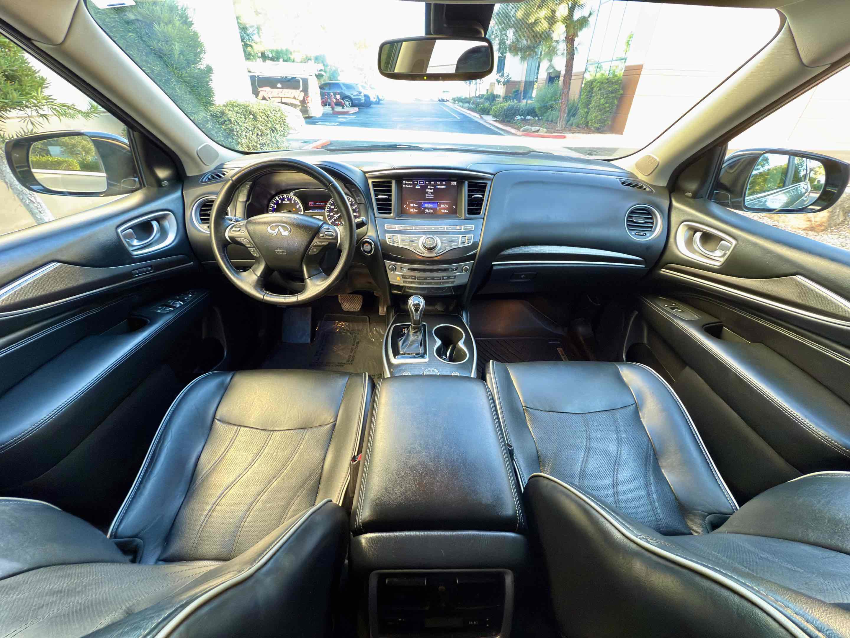 Used 2017 INFINITI QX60 FWD w/ Premium Plus Package image 25