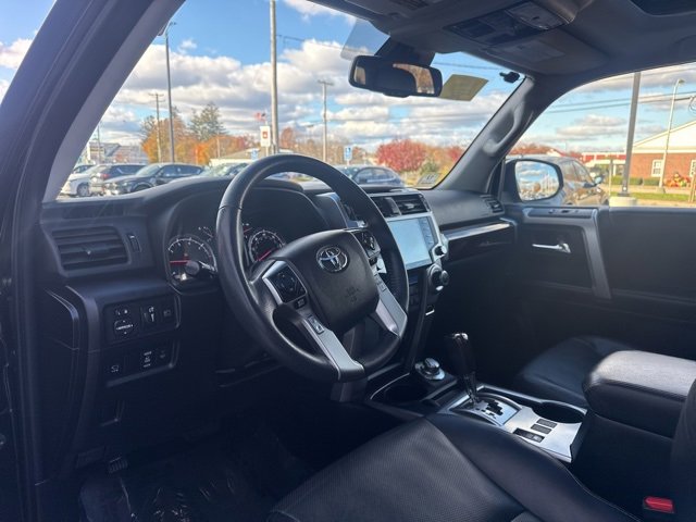 Used 2022 Toyota 4Runner Limited image 9