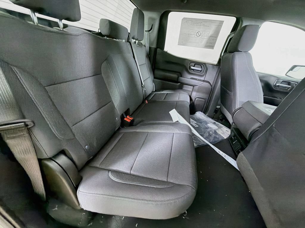 New 2026 Chevrolet Silverado 1500 Custom AWD/4WD image 18