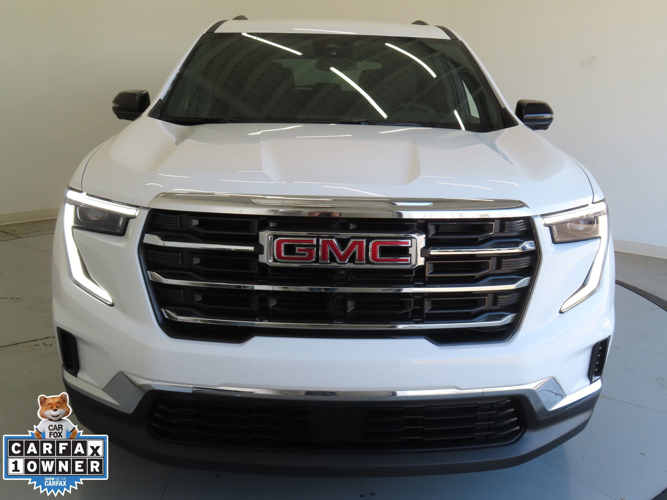 Used 2025 GMC Acadia Elevation image 10
