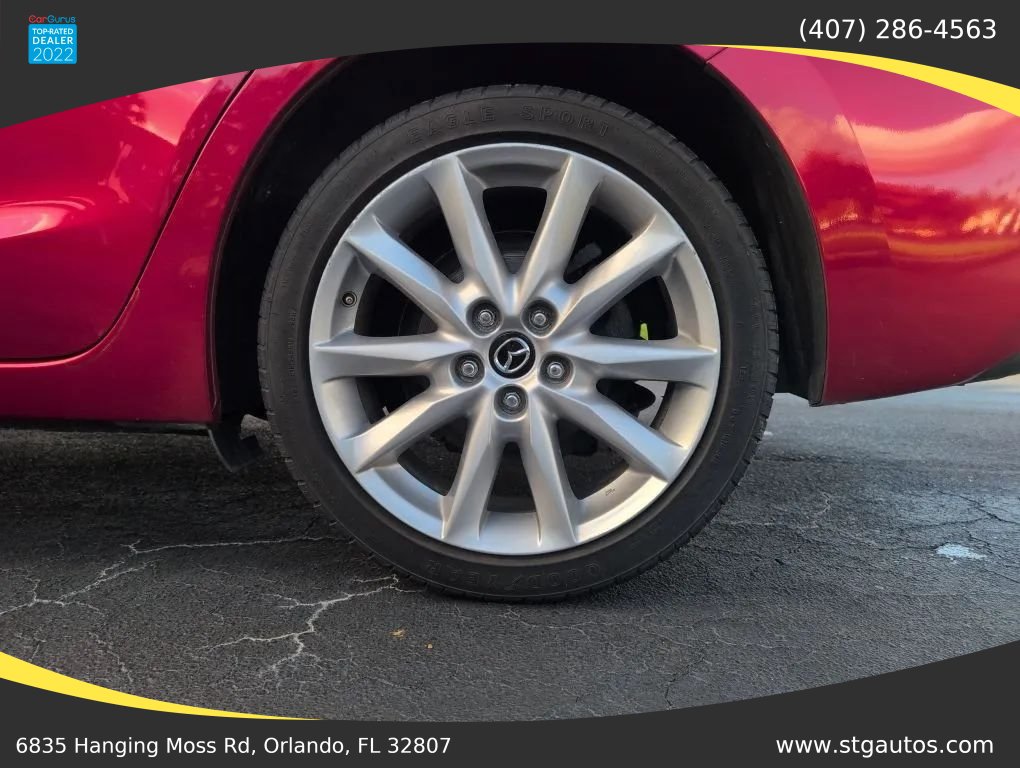 Used 2017 MAZDA MAZDA3 Touring FWD image 32