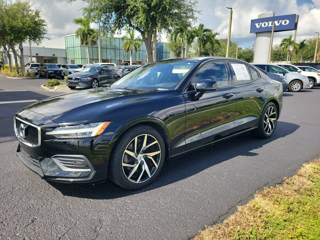 Used 2020 Volvo S60 T5 Momentum FWD image 5