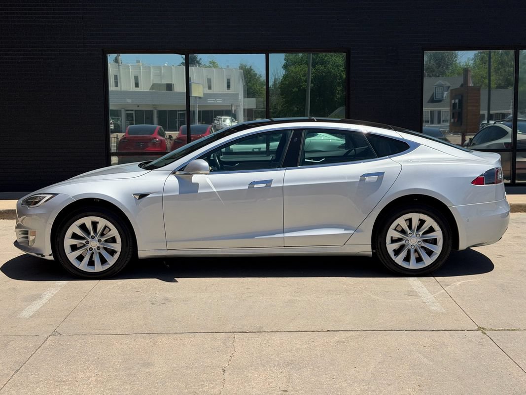 Used 2016 Tesla Model S 90D AWD/4WD image 16