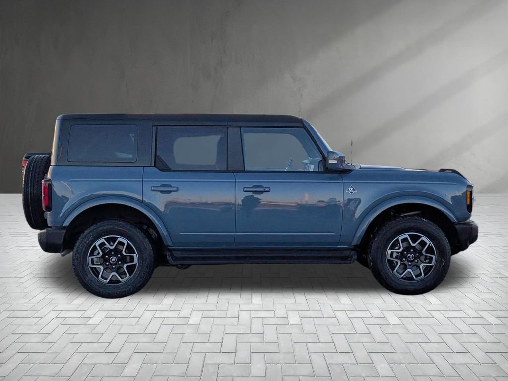 New 2025 Ford Bronco Outer Banks image 9
