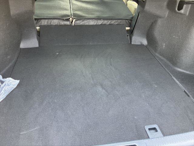 Certified 2020 Toyota Camry LE image 24