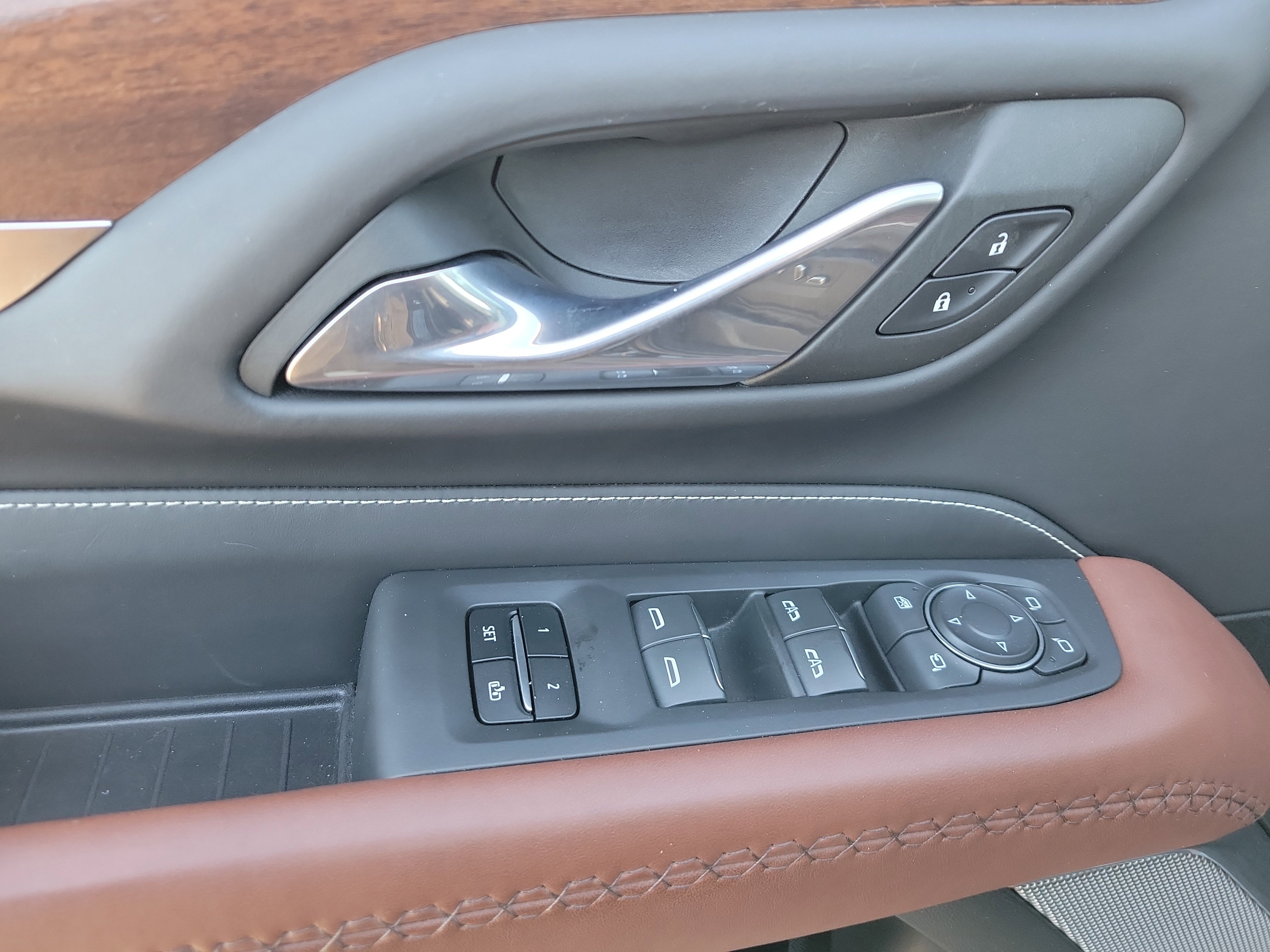 Certified 2023 GMC Yukon Denali Ultimate image 21