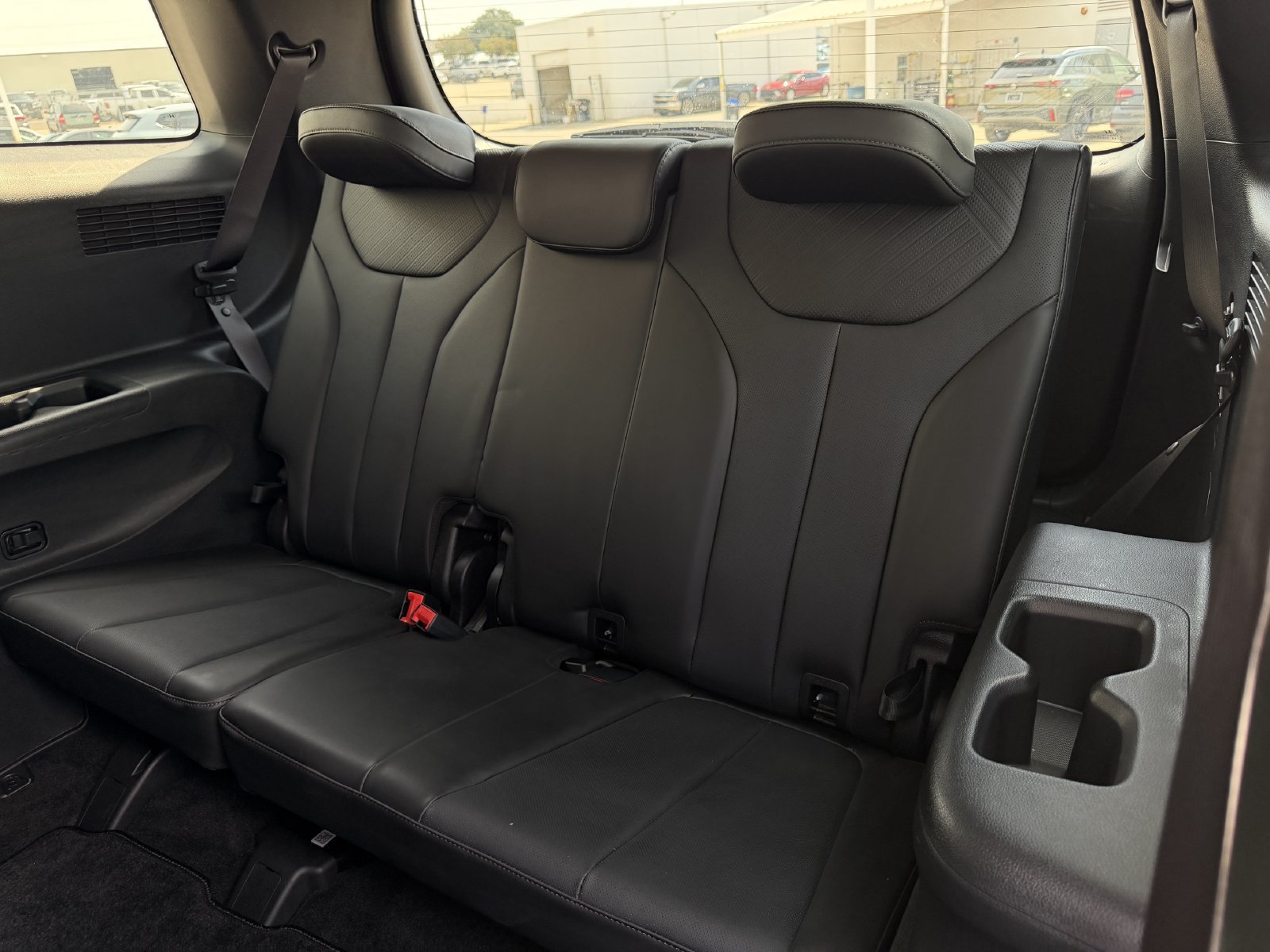 Used 2025 Hyundai Palisade SEL AWD/4WD image 29