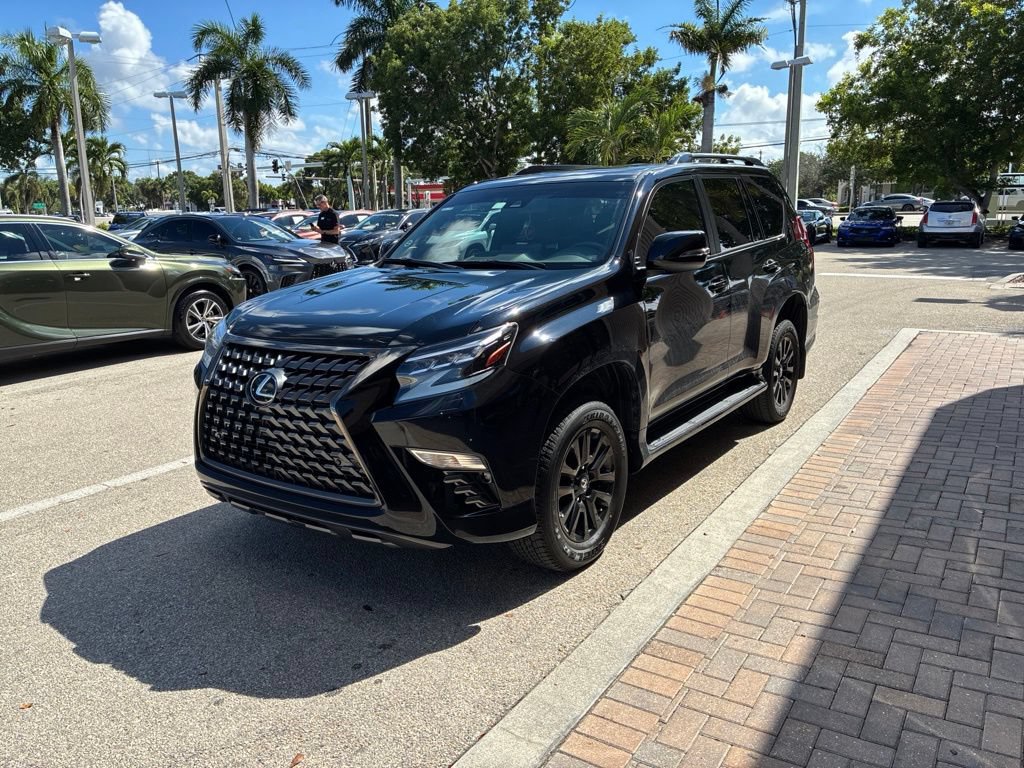 Used 2022 Lexus GX 460 w/ Black Line Special Edition AWD/4WD image 2