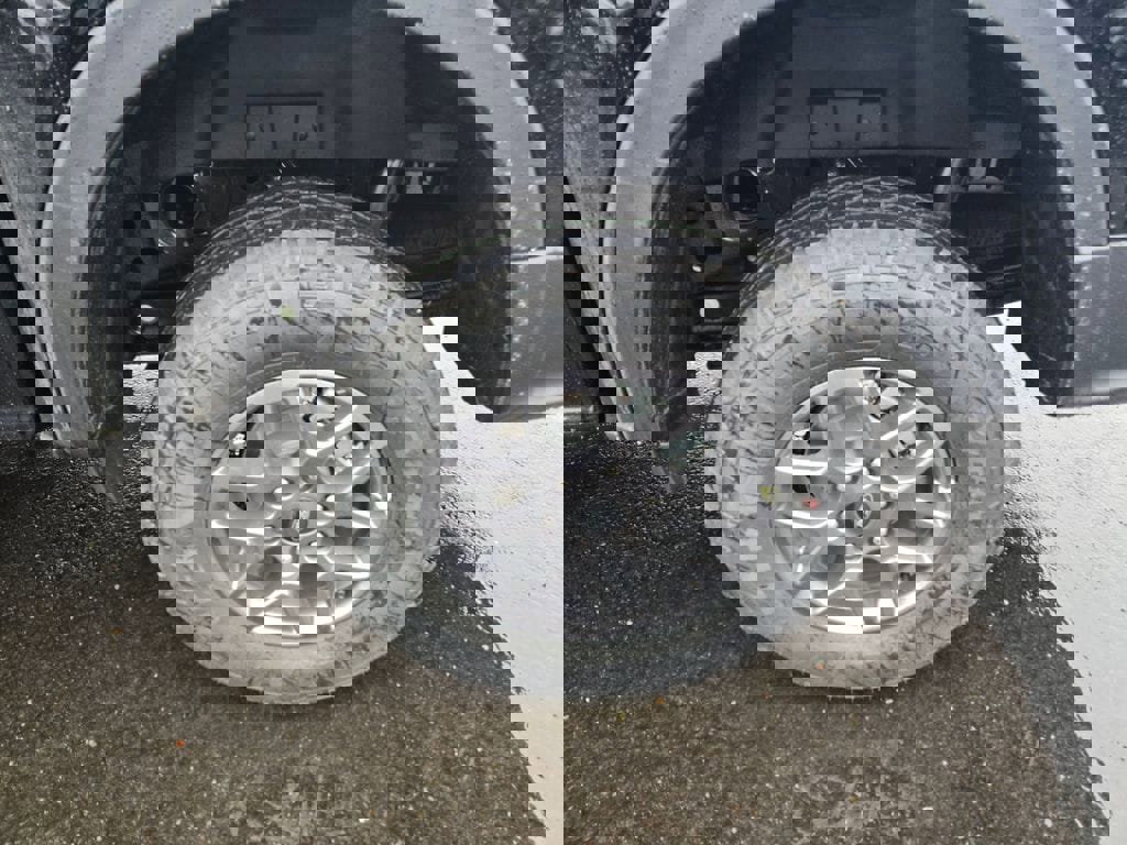 New 2026 Ford Ranger XLT w/ Equipment Group 301A High image 9