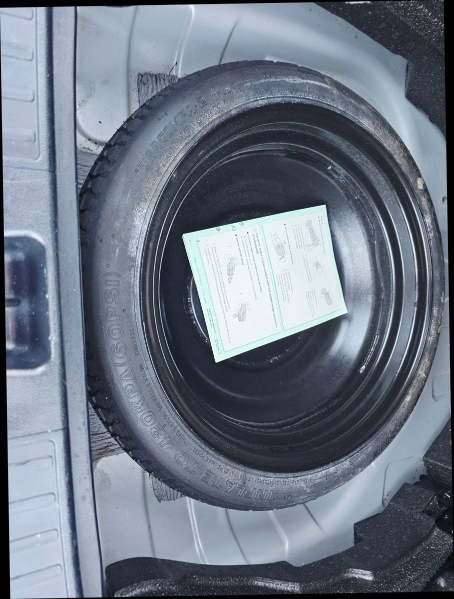 Used 2017 Toyota Prius Two image 43