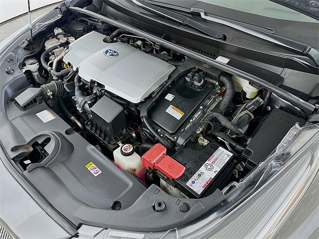 Used 2021 Toyota Prius Limited image 29