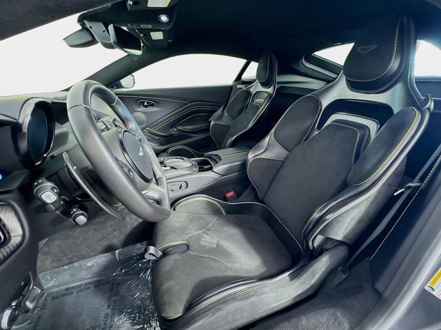 Used 2023 Aston Martin V12 Vantage image 11