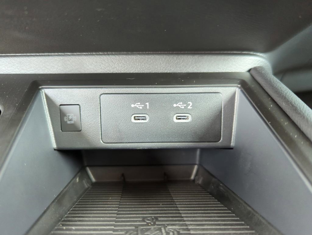 New 2026 Nissan Kicks SR image 26