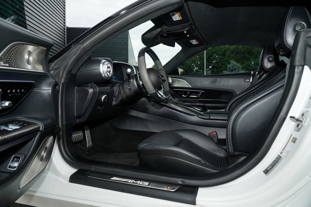 Used 2022 Mercedes-Benz SL 63 AMG 4MATIC image 24