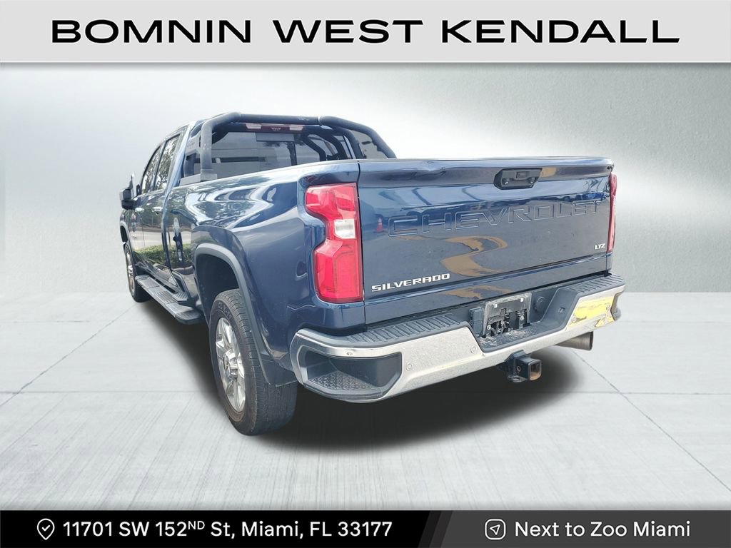 Used 2022 Chevrolet Silverado 2500 LTZ w/ LTZ Premium Package image 4