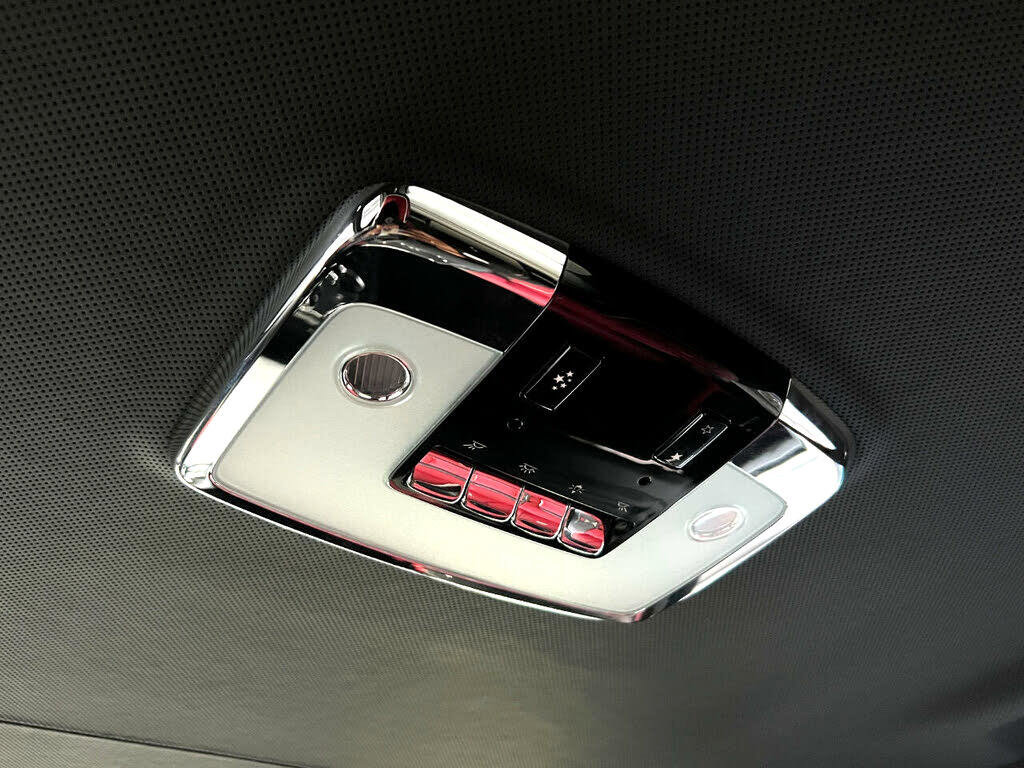 Used 2022 Rolls-Royce Cullinan Black Badge image 60