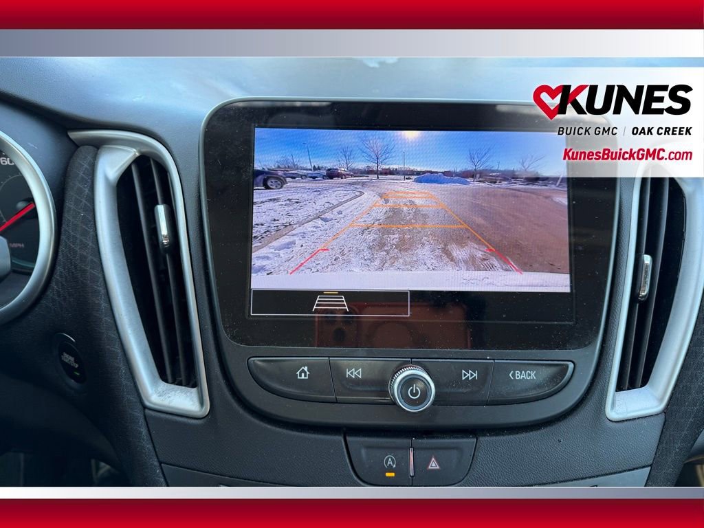 Used 2025 Chevrolet Malibu LT image 23