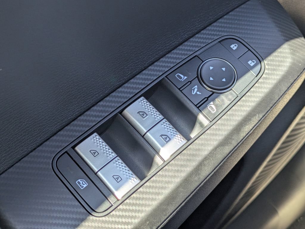 New 2025 Mitsubishi Outlander SE AWD/4WD image 24