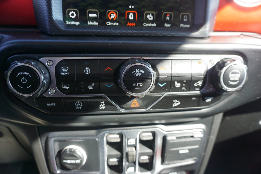 Used 2019 Jeep Wrangler Unlimited Rubicon AWD/4WD image 14