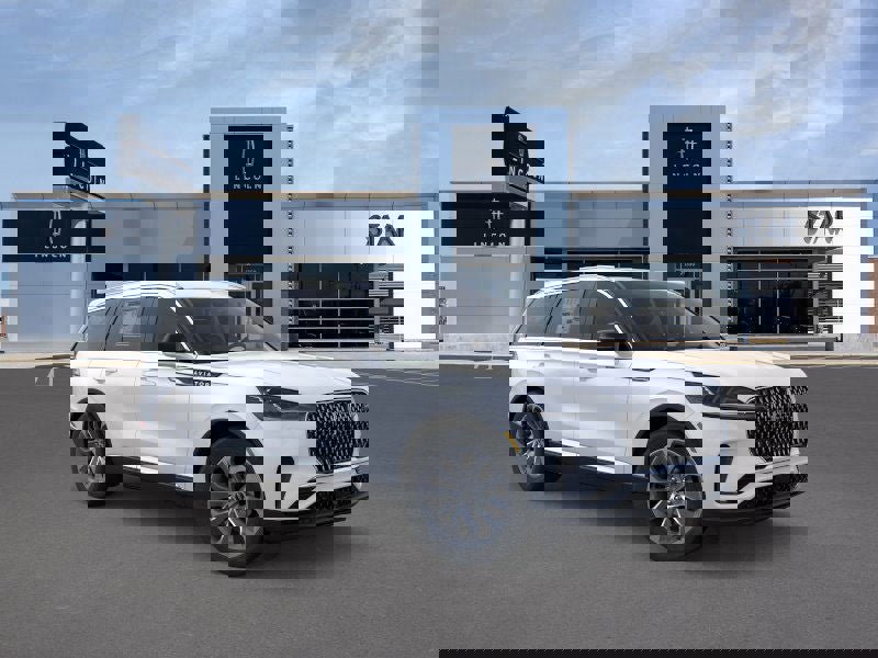 New 2025 Lincoln Aviator AWD image 7