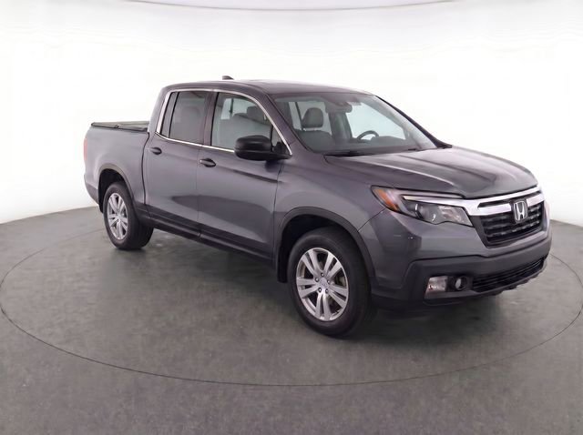 Used 2019 Honda Ridgeline RT image 2